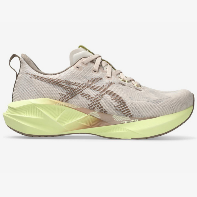 Asics NovaBlast 5 - Bege/Marrom